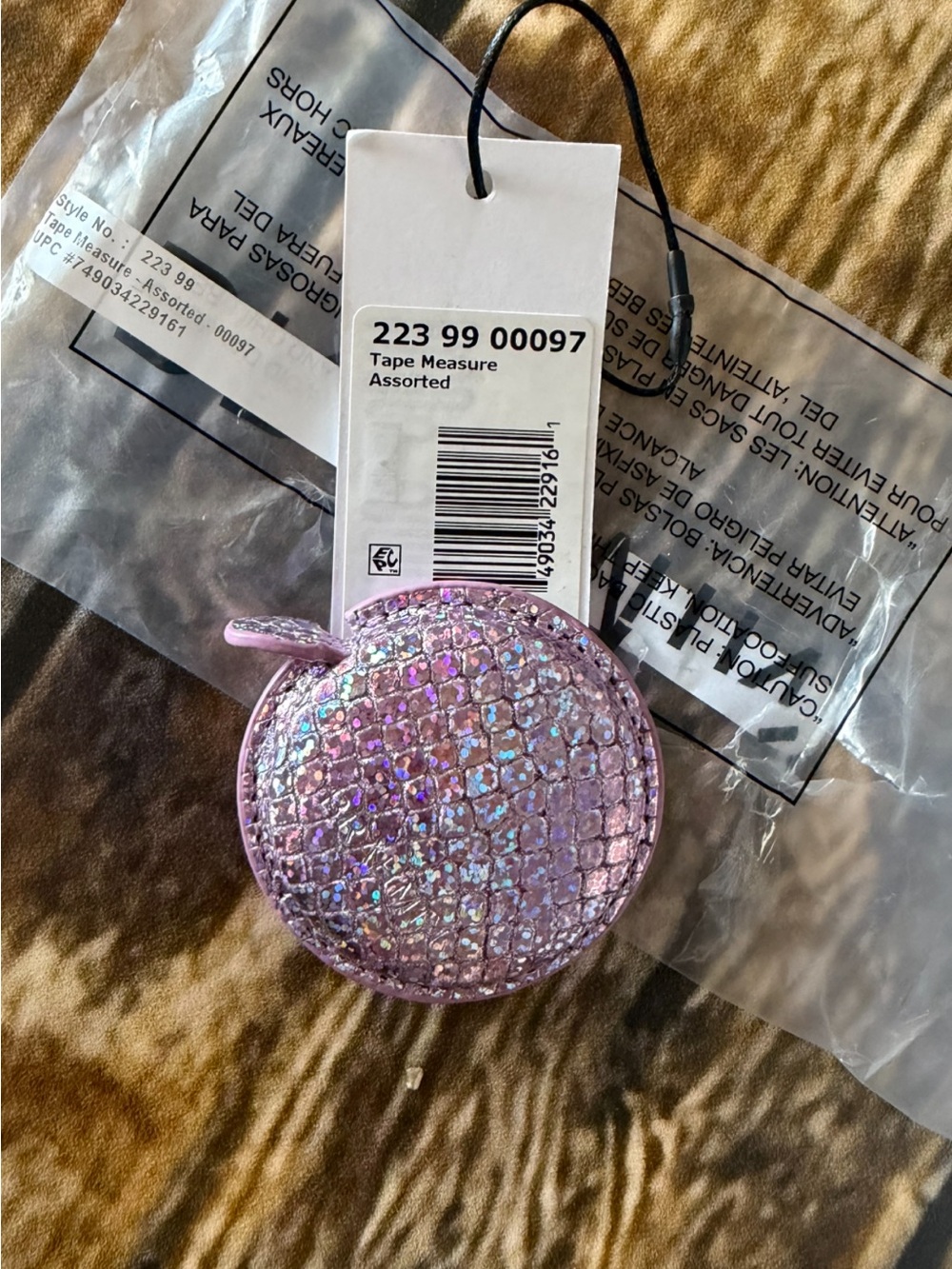 BRAHMIN PIXIE DUST Pink Metallic Sparkle TAPE MEASURER SMALL AND CUTE NWT FIRM